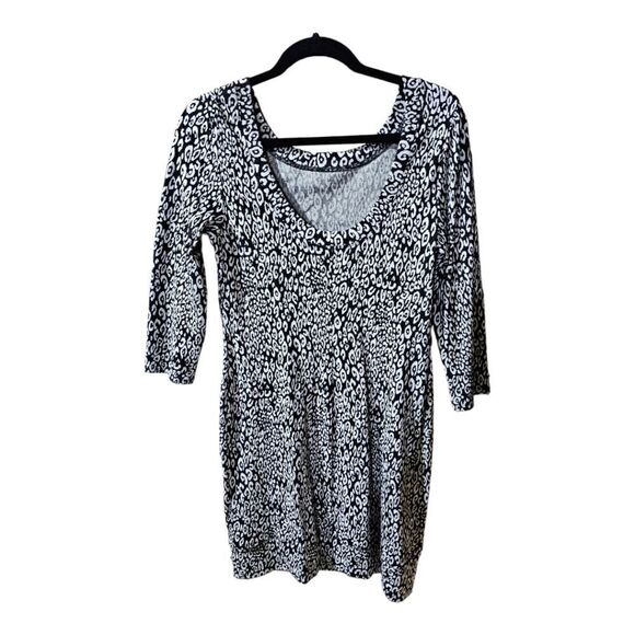 TRINA TURK Black & White Animal Print Knit Bodycon Dress - Size 8 - Picture 2 of 7